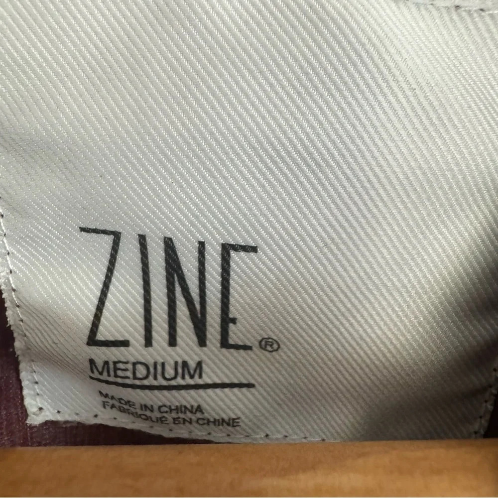 Zine Burgundy windbreaker size: M - Picture 3 of 3